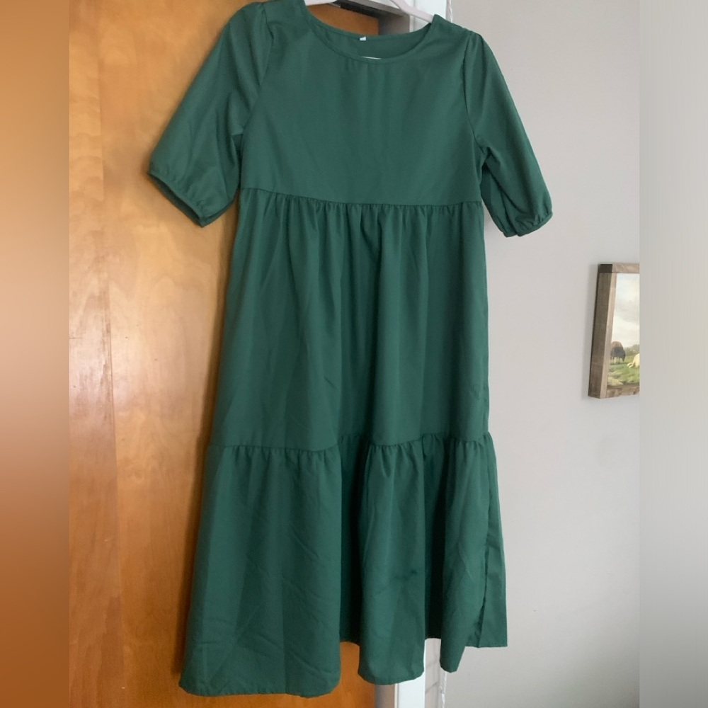 Modest Cotton Dresses, in green & gold 💚💛